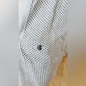 Lululemon light weight sweater